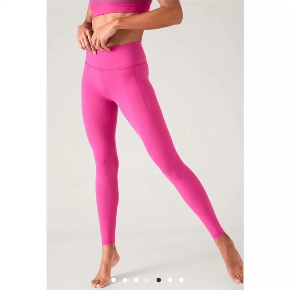 Athleta Transcend Stash Tight